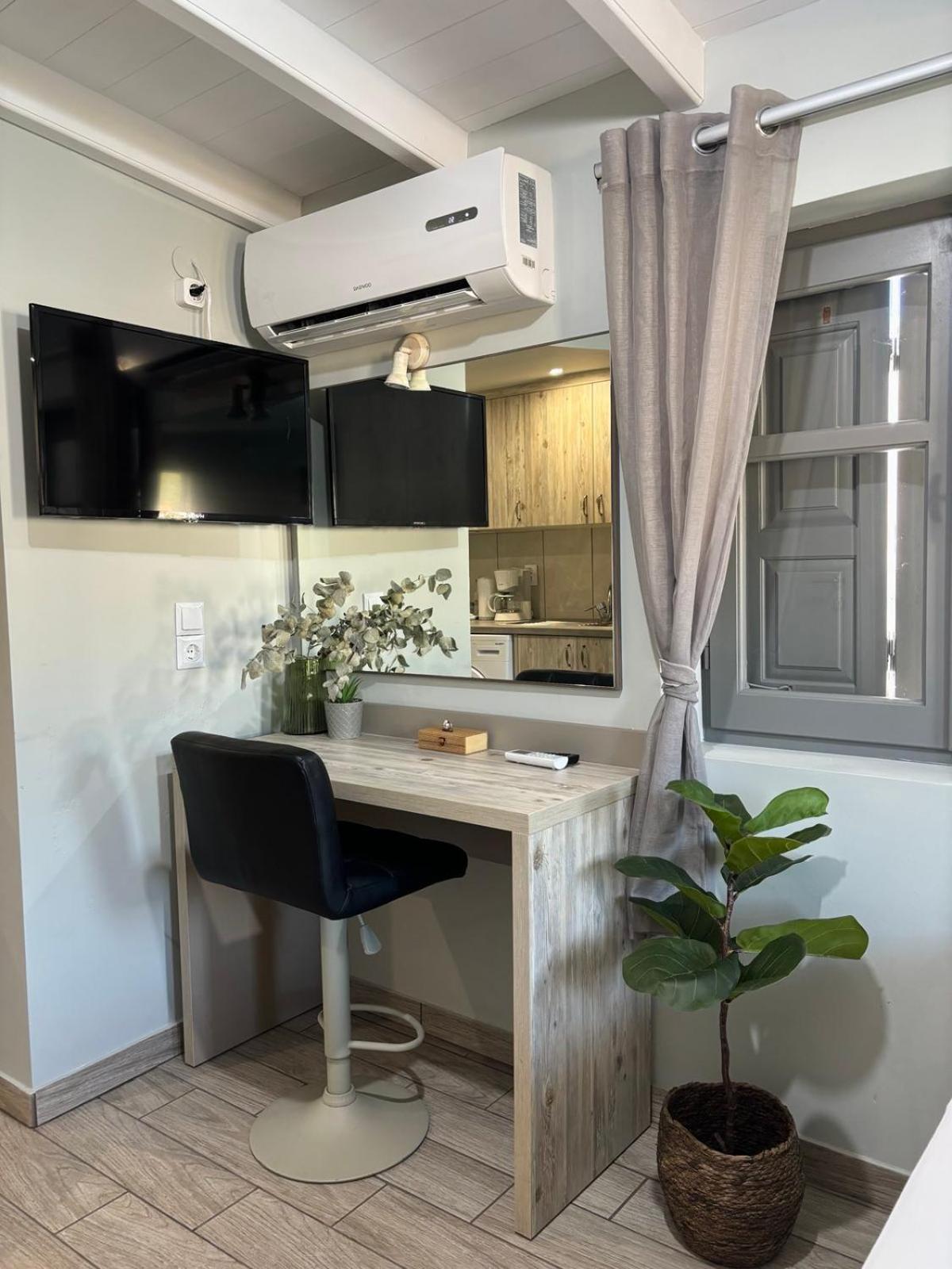 Green Suite Skiathos Экстерьер фото