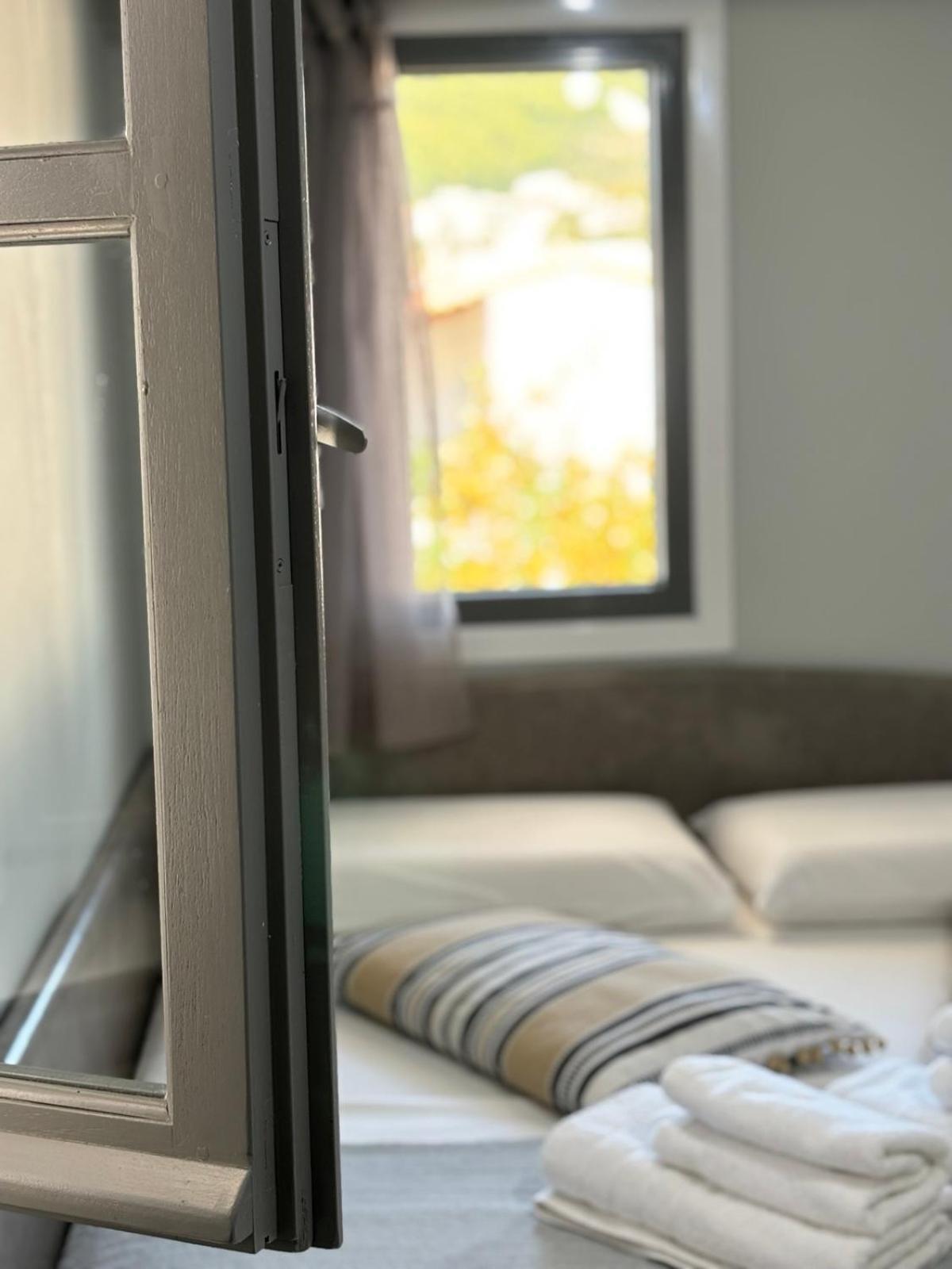 Green Suite Skiathos Экстерьер фото